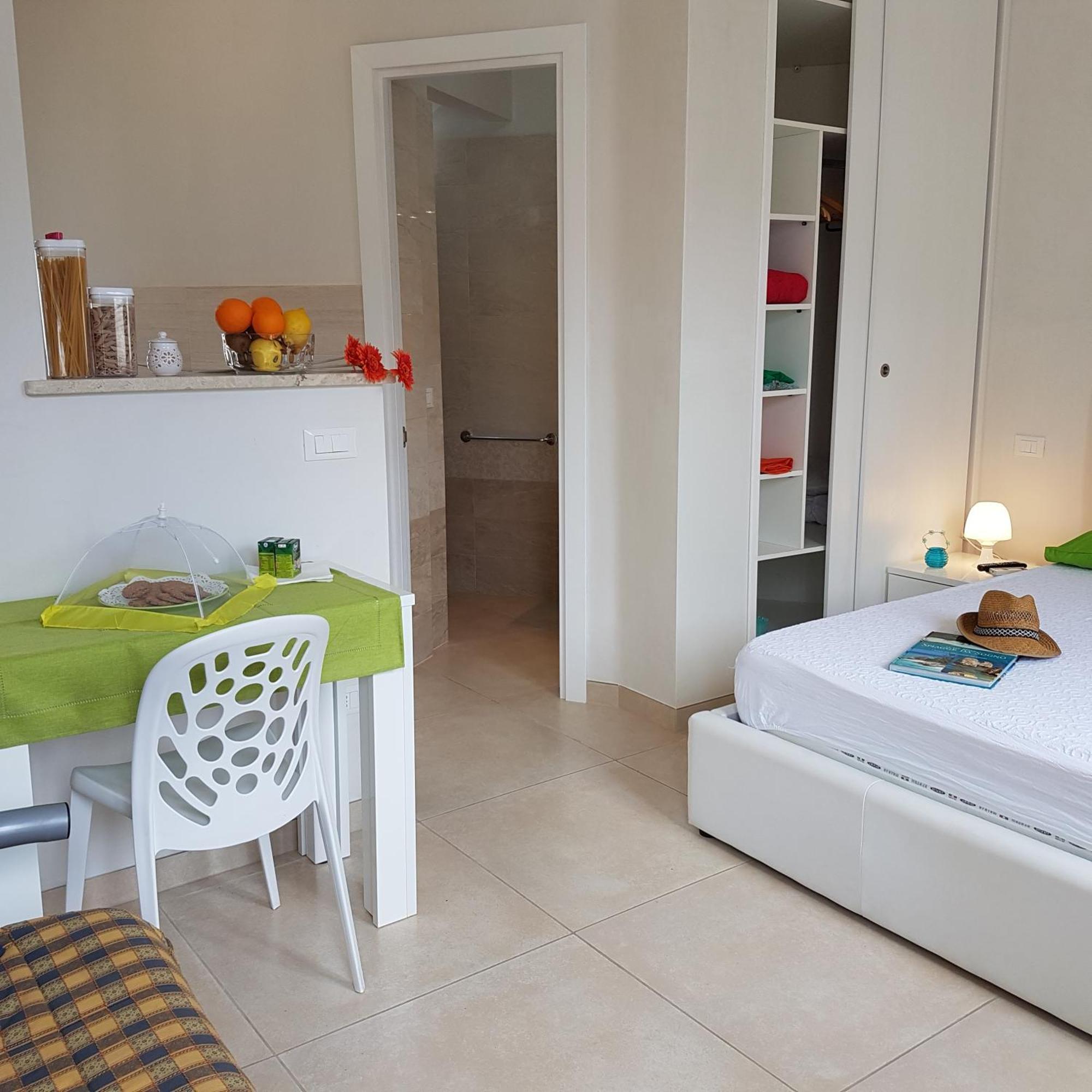 Open Space Studio Flat Torre dell'Orso Exterior foto